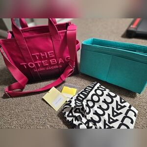 Marc Jacobs THE OMBRÉ COATED CANVAS Medium Tote - Pink with organizer